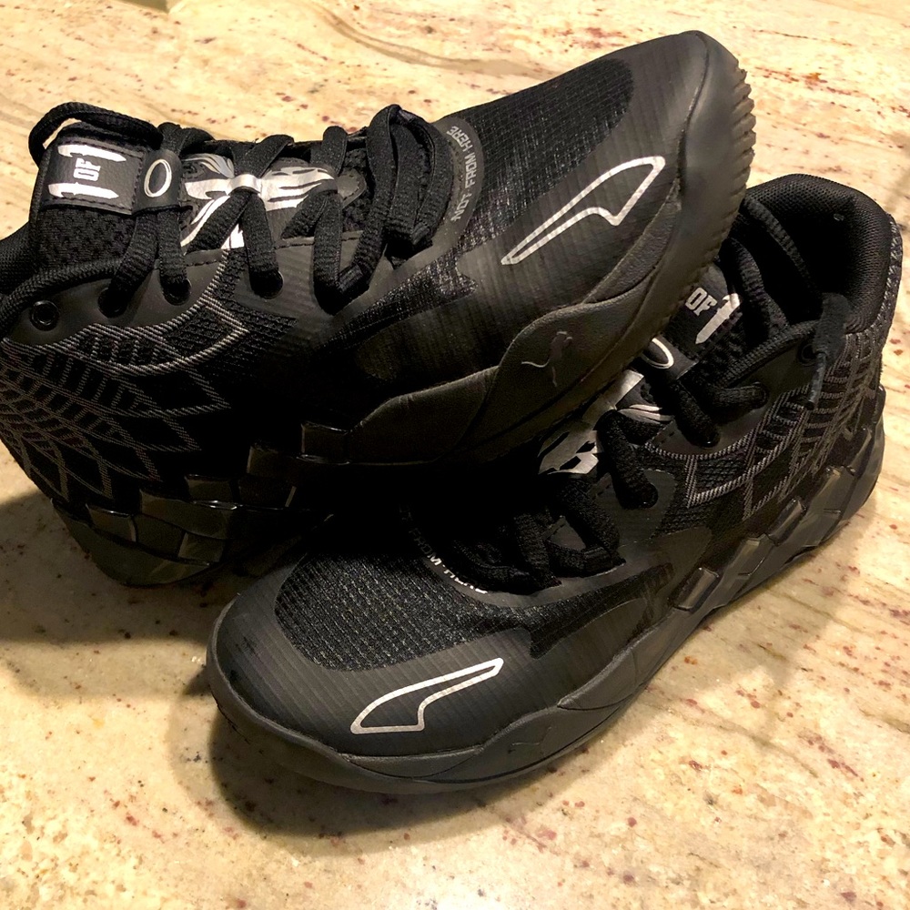 Puma MELO Basketball shoes